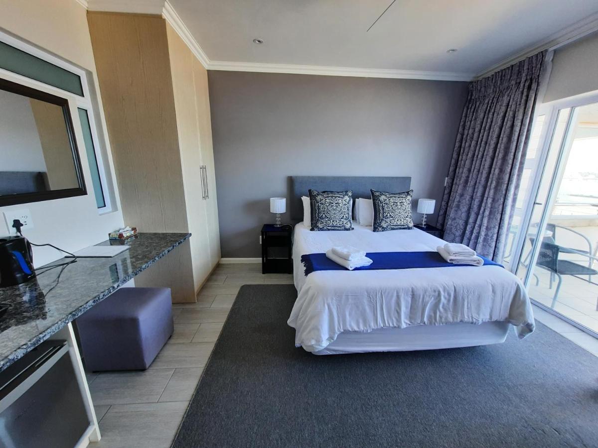 Phoenix Lodge And Waterside Accommodation นิสนา ภายนอก รูปภาพ