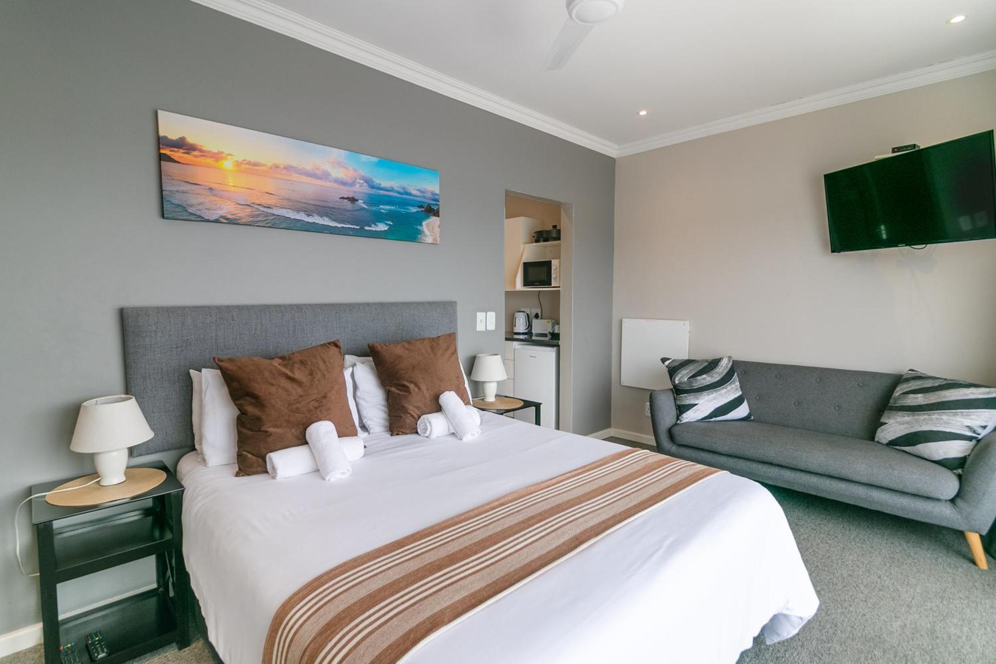 Phoenix Lodge And Waterside Accommodation นิสนา ภายนอก รูปภาพ